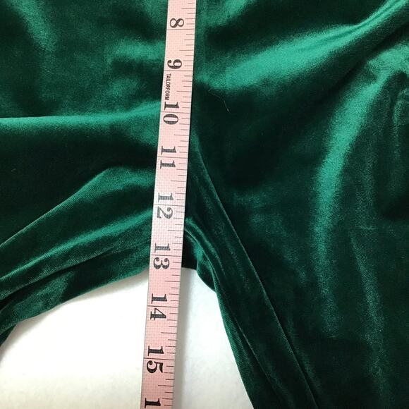 LULU'S SZ M Perfectly Classy Emerald Green Velvet Strappy Jumpsuit NEW b65 - Picture 8 of 11